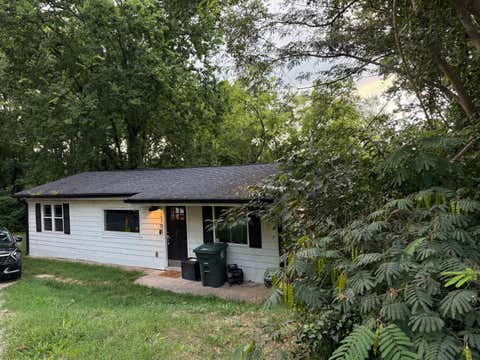 Photo of 2703 Harrison Pike, Chattanooga, TN 37406 (MLS # 1540265)
