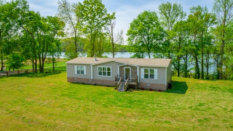 Mobile Home For Sale - 1118 Holly Glen Lane<br/> Meigs County, Decatur, TN 37322