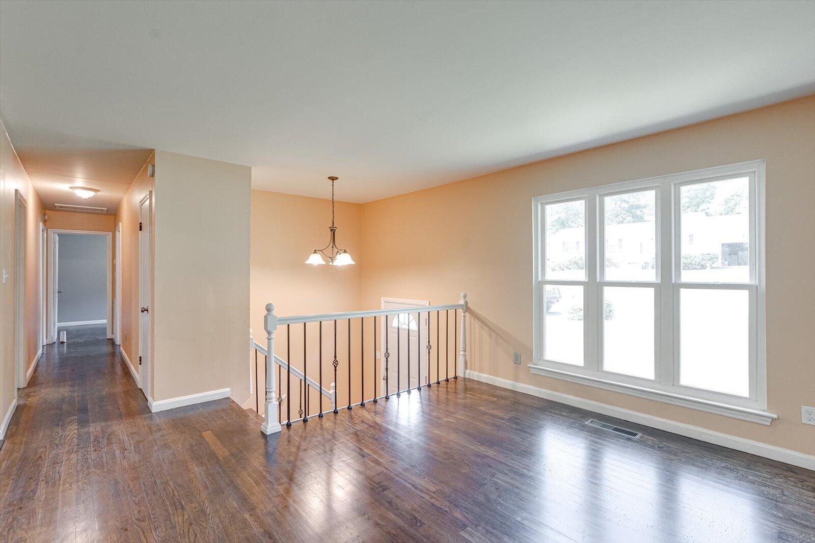 1373 Meadowood Drive, Hixson, Tennessee image 4