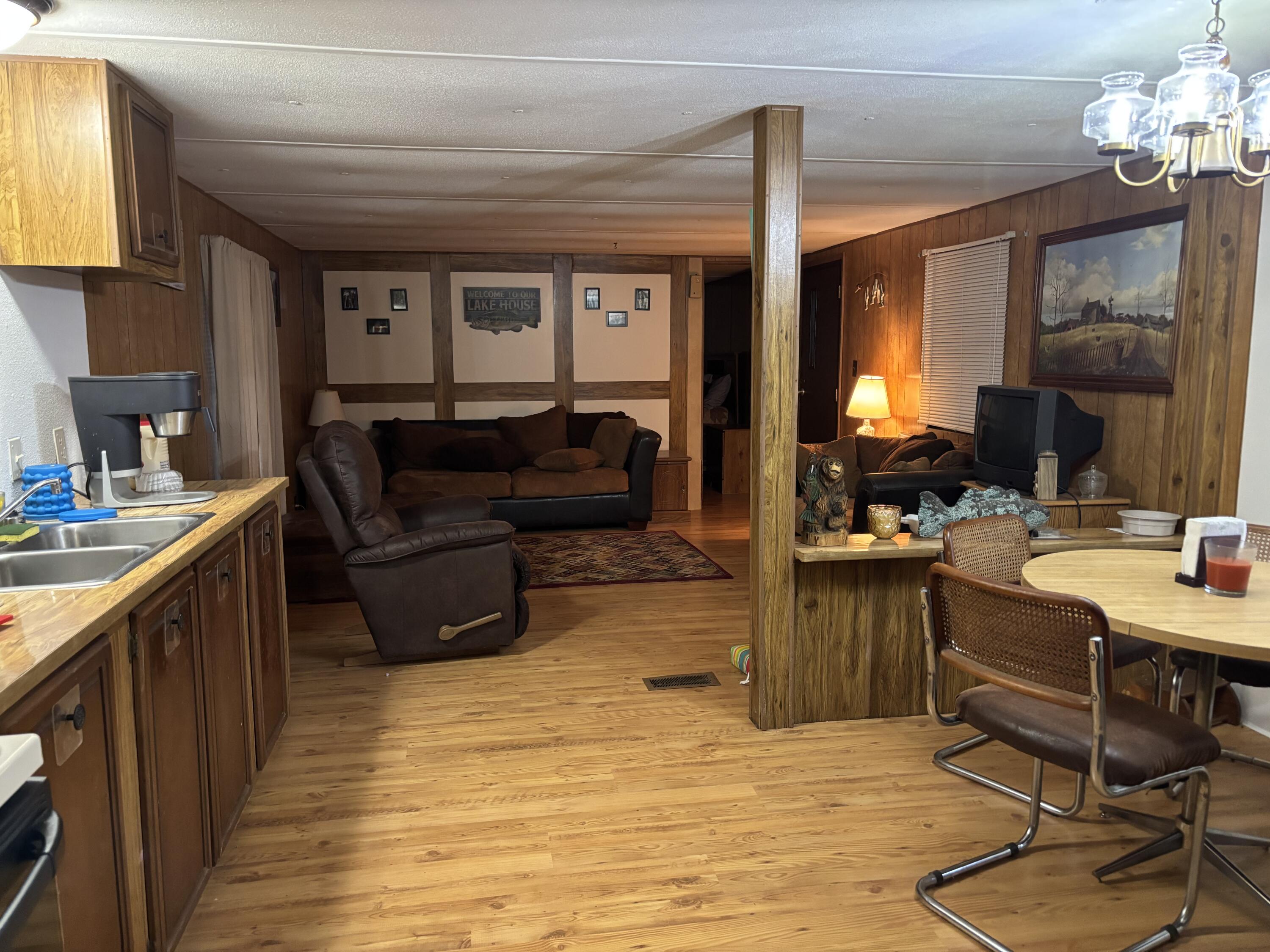 185 Lake Shore Dr Drive, Pikeville, Tennessee image 10