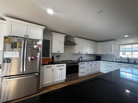 Tiny photo for 805 Grandview Avenue, Chattanooga, TN 37405 (MLS # 1525244)