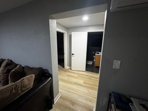 Tiny photo for 805 Grandview Avenue, Chattanooga, TN 37405 (MLS # 1525244)