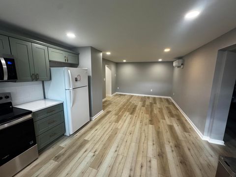 Tiny photo for 805 Grandview Avenue, Chattanooga, TN 37405 (MLS # 1525244)