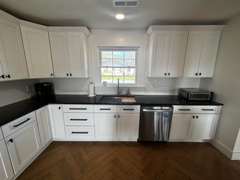 Tiny photo for 805 Grandview Avenue, Chattanooga, TN 37405 (MLS # 1525244)