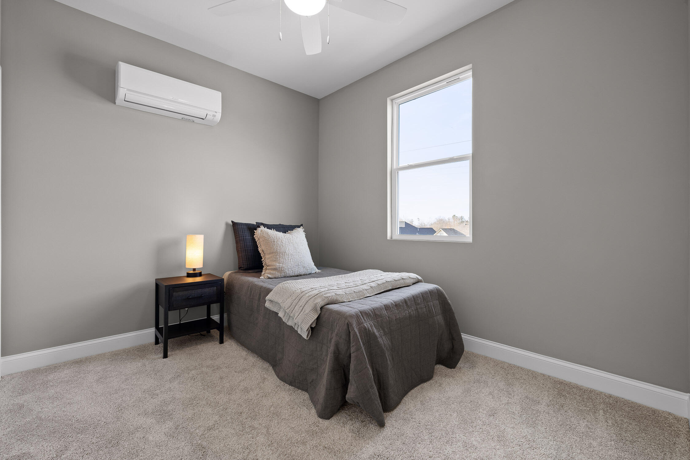 Chattanooga, Tennessee 37421, United States, 3 Bedrooms Bedrooms, ,3 BathroomsBathrooms,Residential,Active,194231