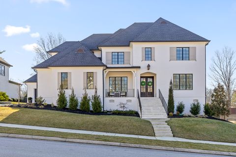 824 Danbury Cove Place Signal Mountain TN 37377