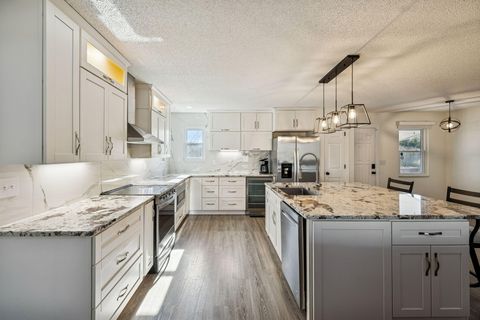 Tiny photo for 11166 Hallett Street, Soddy Daisy, TN 37379 (MLS # 1525637)