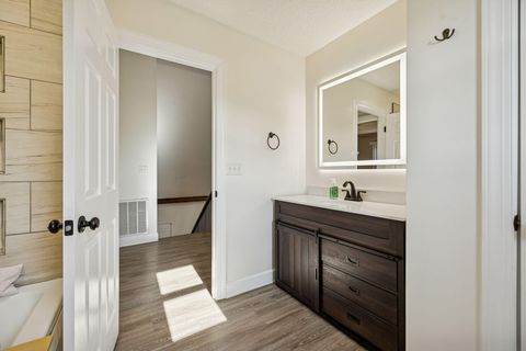 Tiny photo for 11166 Hallett Street, Soddy Daisy, TN 37379 (MLS # 1525637)