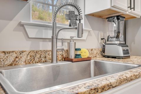 Tiny photo for 6927 Flagstone Drive, Ooltewah, TN 37363 (MLS # 1530812)