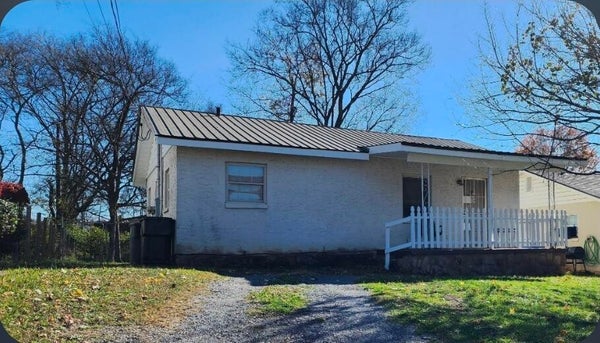 3314 TARLTON AVE, CHATTANOOGA, TN 37410 - Image 2df949134b4fdb7b0c9be19feadd088a/277636710