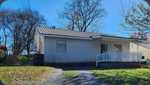 Homes For Sale - 3314 Tarlton Avenue<br/> Hamilton County, Chattanooga, TN 37410