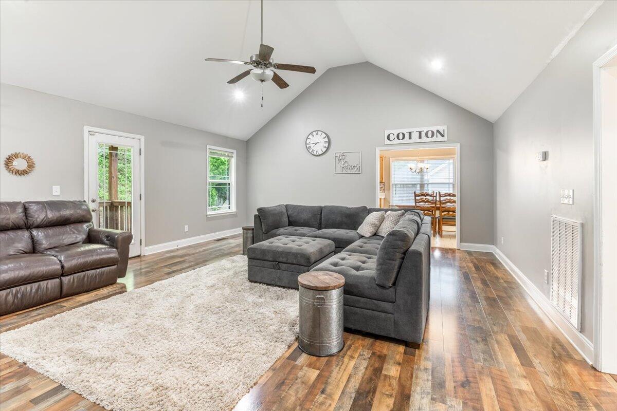 345 Southern Drive, Ringgold, Georgia image 6