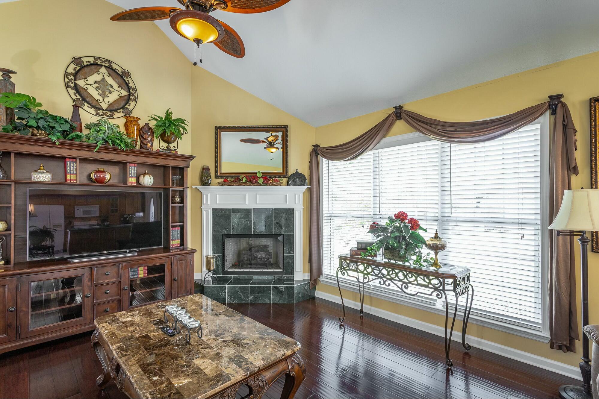 4020 Igou Crossing Drive, Chattanooga, Tennessee image 5