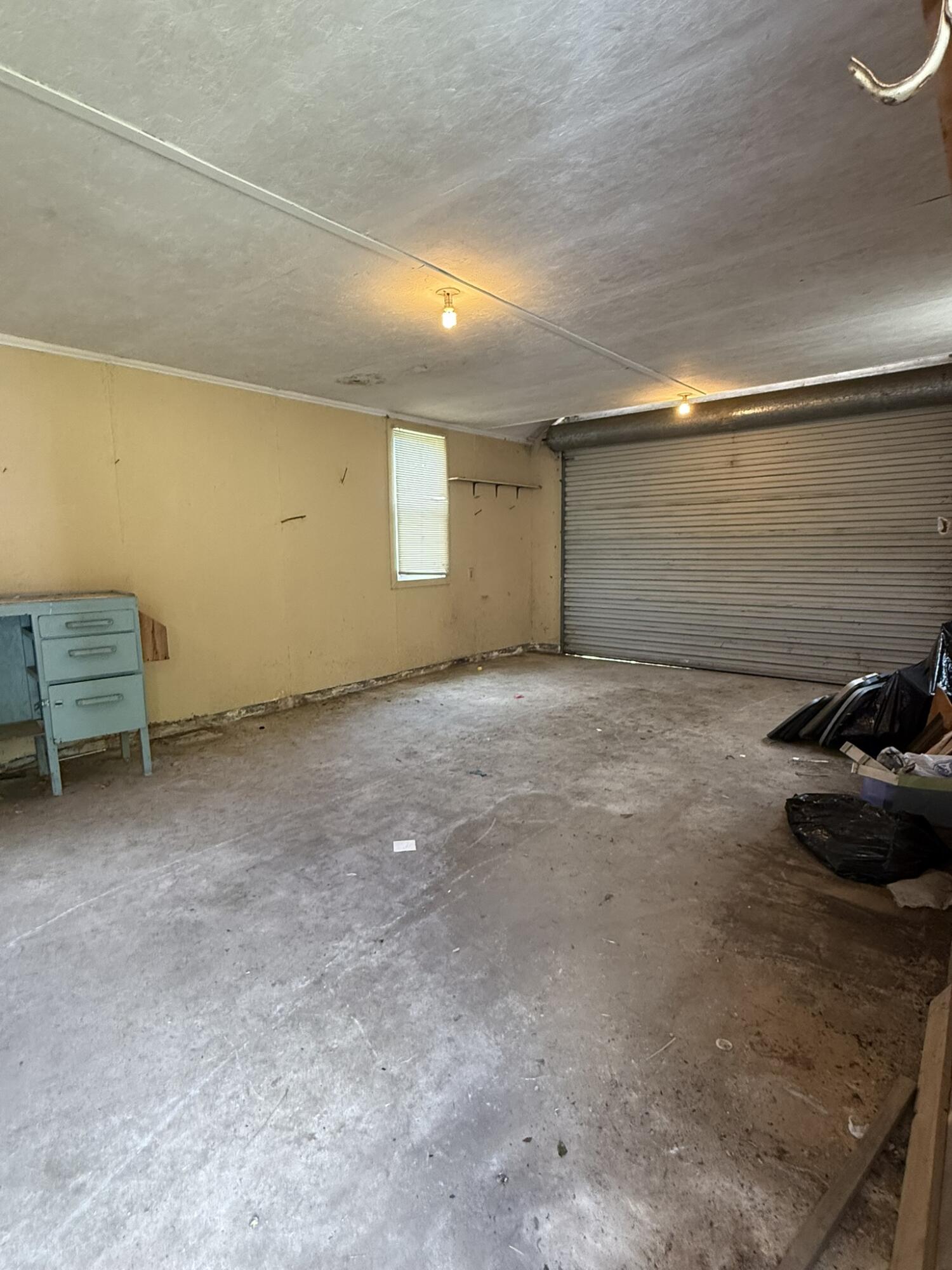 Trenton, Georgia 30752, United States, 3 Bedrooms Bedrooms, ,2 BathroomsBathrooms,Residential,Active,212459