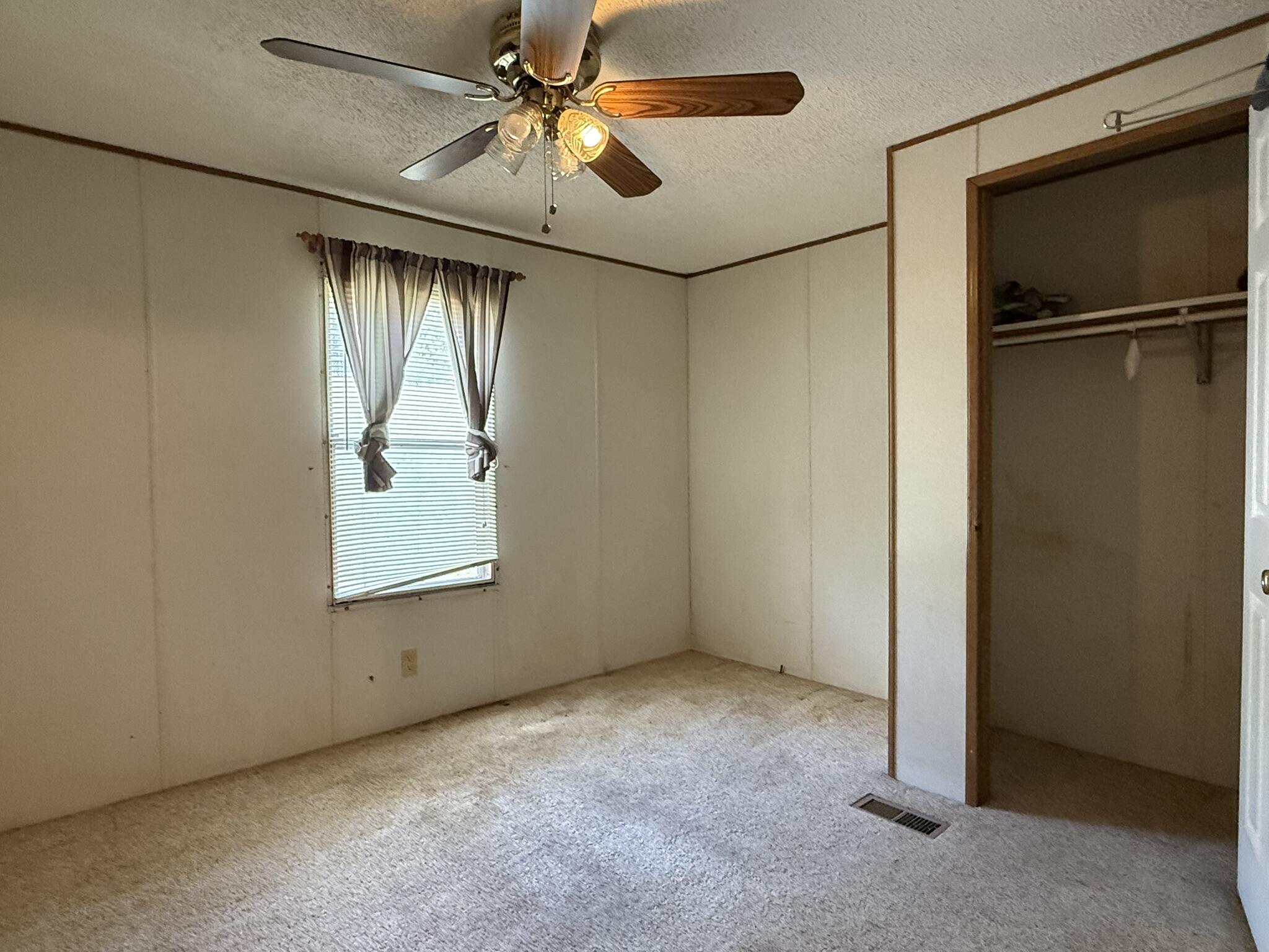 Trenton, Georgia 30752, United States, 3 Bedrooms Bedrooms, ,2 BathroomsBathrooms,Residential,Active,212459