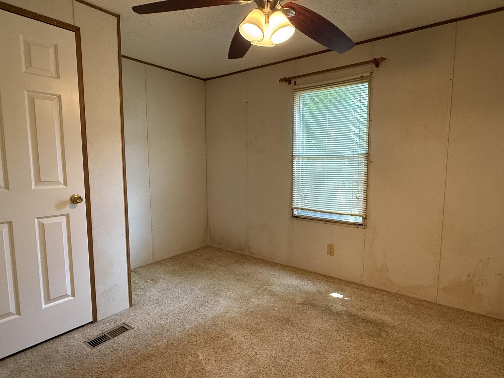 Trenton, Georgia 30752, United States, 3 Bedrooms Bedrooms, ,2 BathroomsBathrooms,Residential,Active,212459