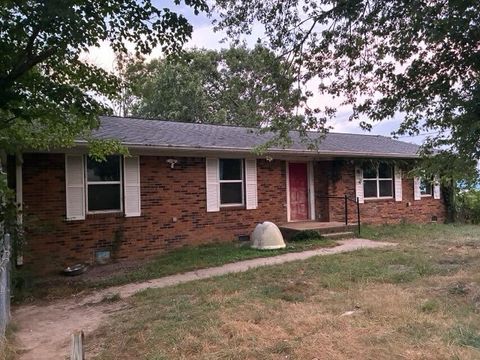 Photo of 190 Adkins Lane, Trenton, GA 30752 (MLS # 1527520)