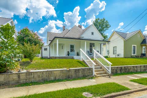 Photo of 1608 Bennett Avenue, Chattanooga, TN 37404 (MLS # 1540204)