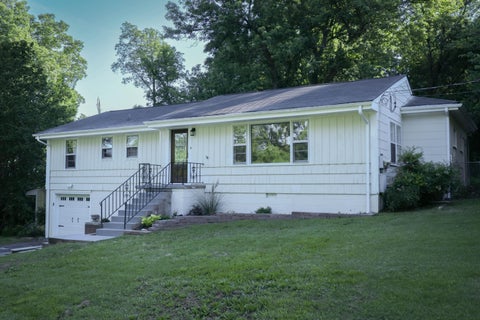 Homes For Rent - 3703 Chula Vista Drive<br/> Chattanooga, TN 37411