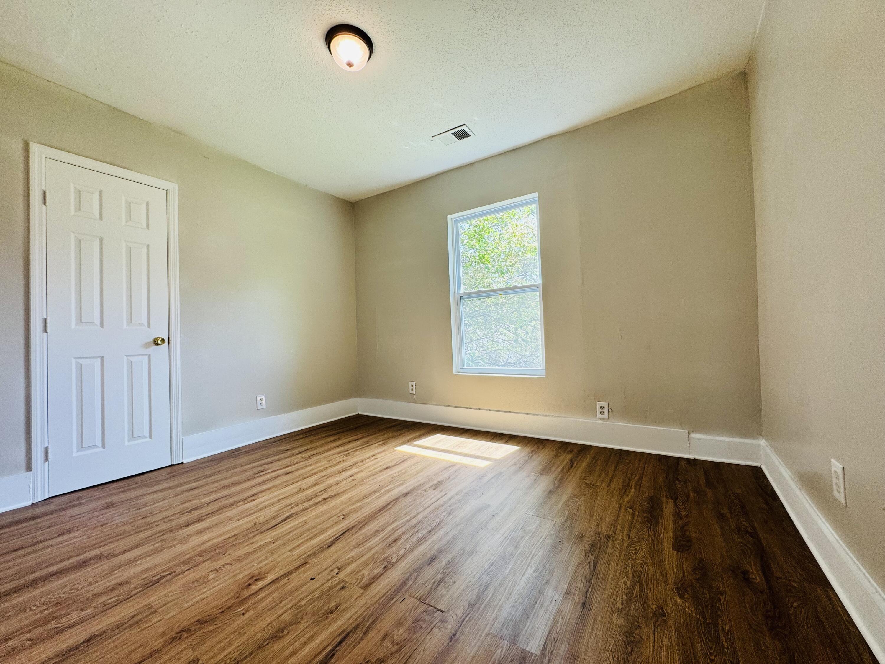 2204 Robbins Street, Chattanooga, Tennessee image 5
