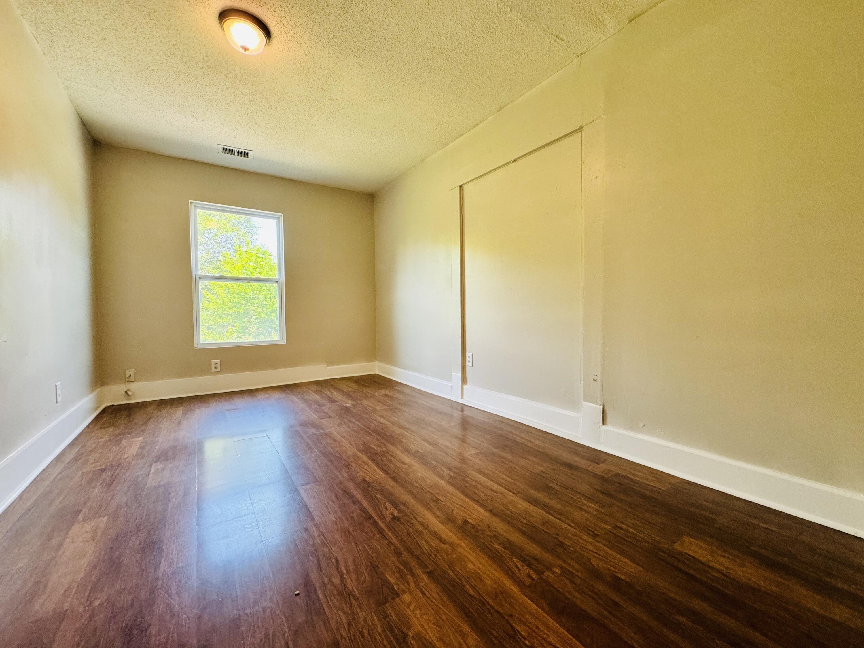 2204 Robbins Street, Chattanooga, Tennessee image 4