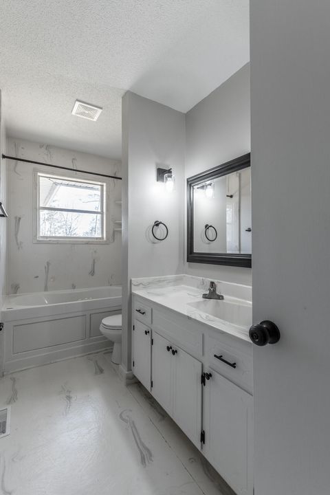 Tiny photo for 80 W Highland Drive, Ringgold, GA 30736 (MLS # 1528482)