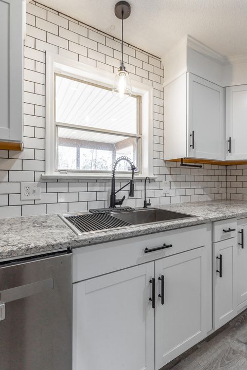 Tiny photo for 80 W Highland Drive, Ringgold, GA 30736 (MLS # 1528482)