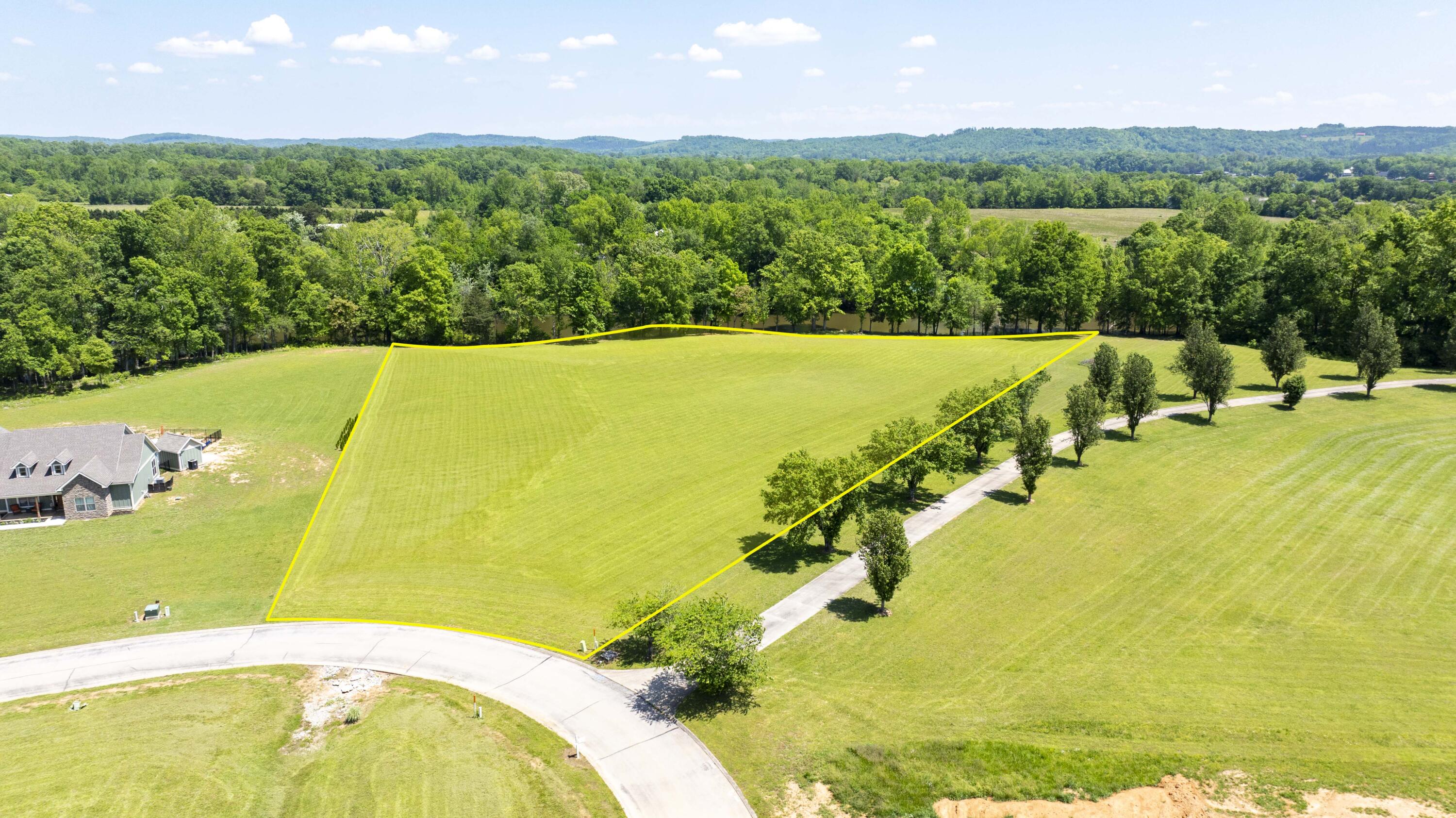626 Melrose Place, Dayton, Tennessee image 1