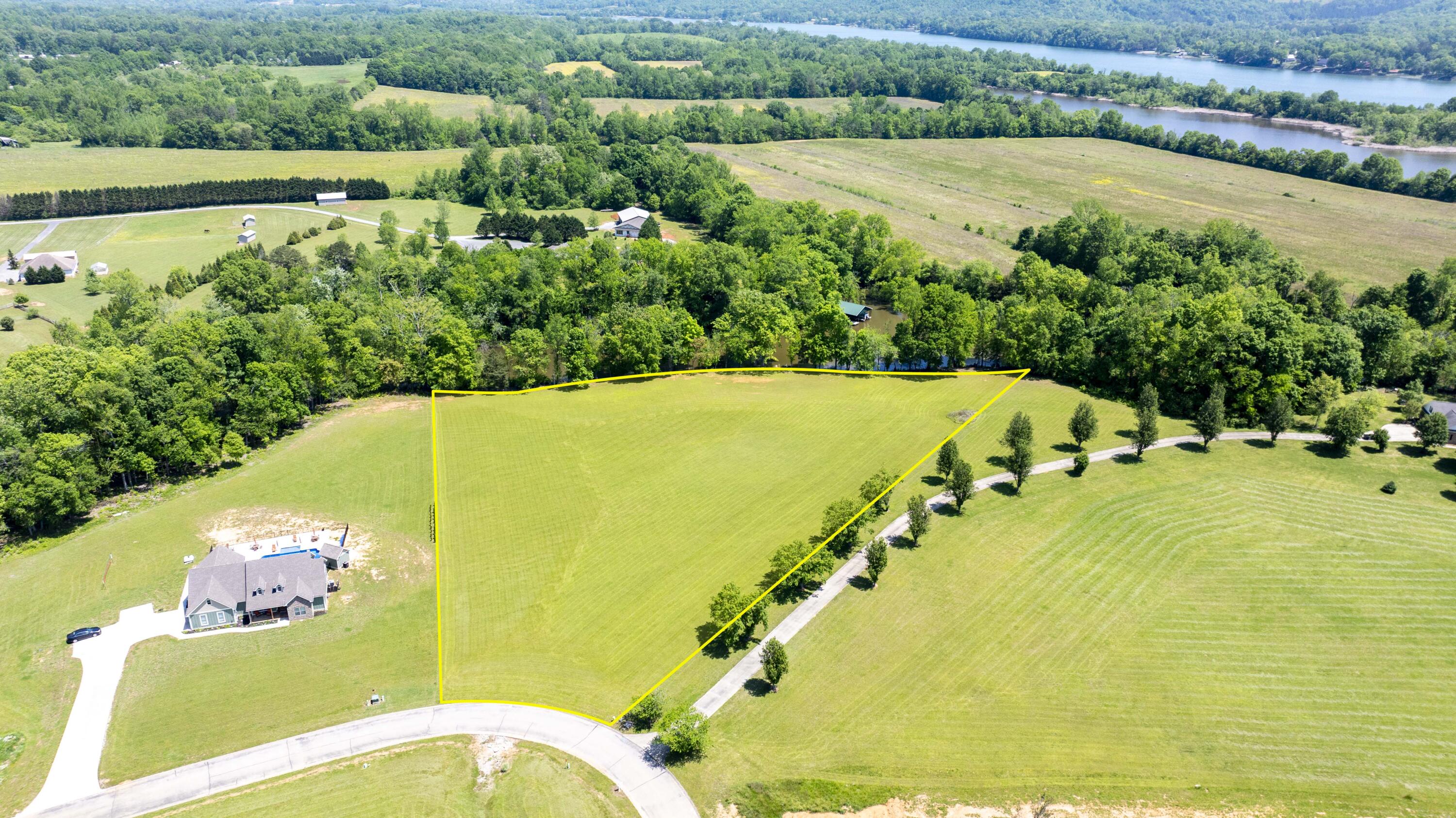 626 Melrose Place, Dayton, Tennessee image 4