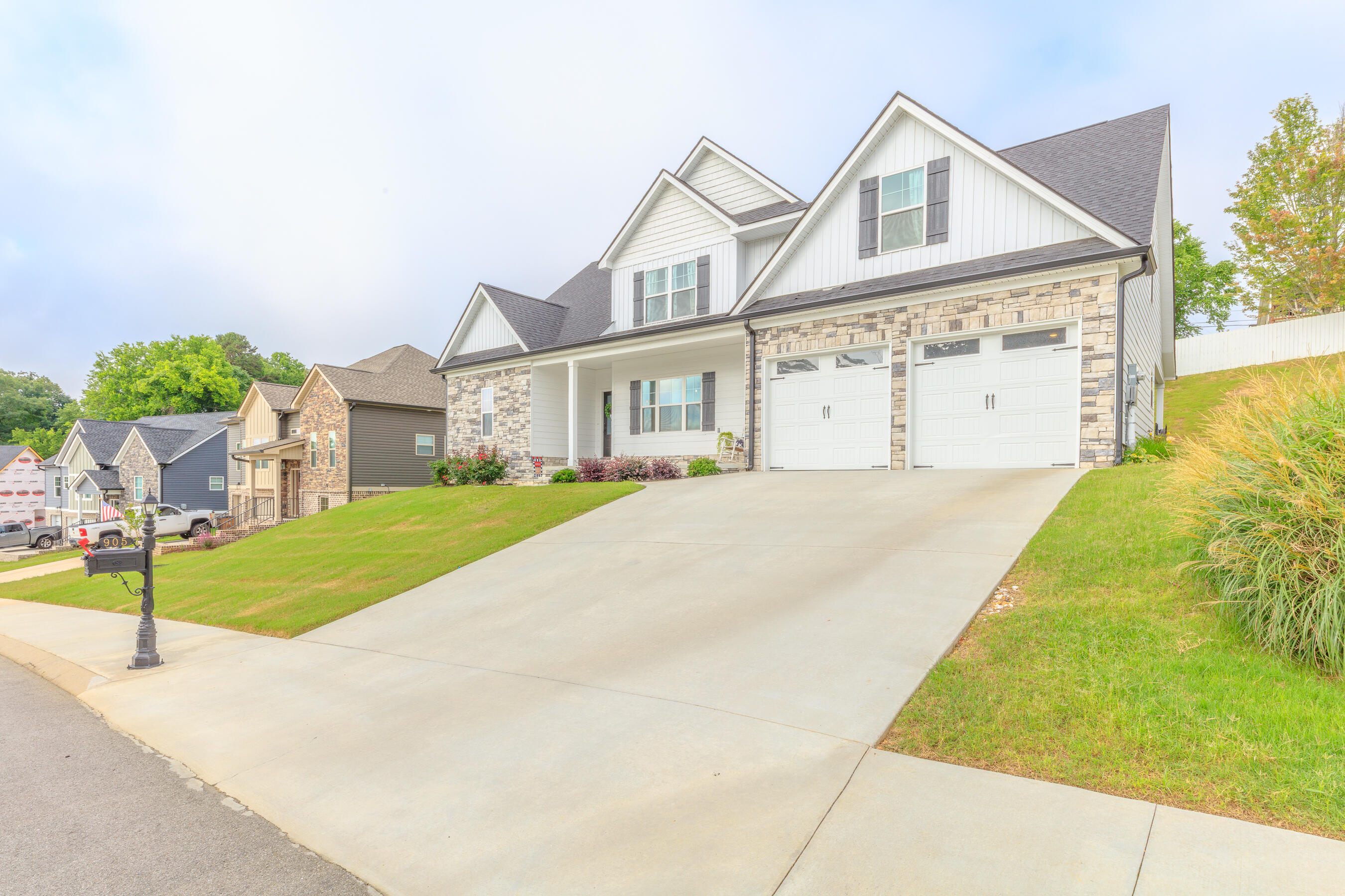 905 Live Oak Road