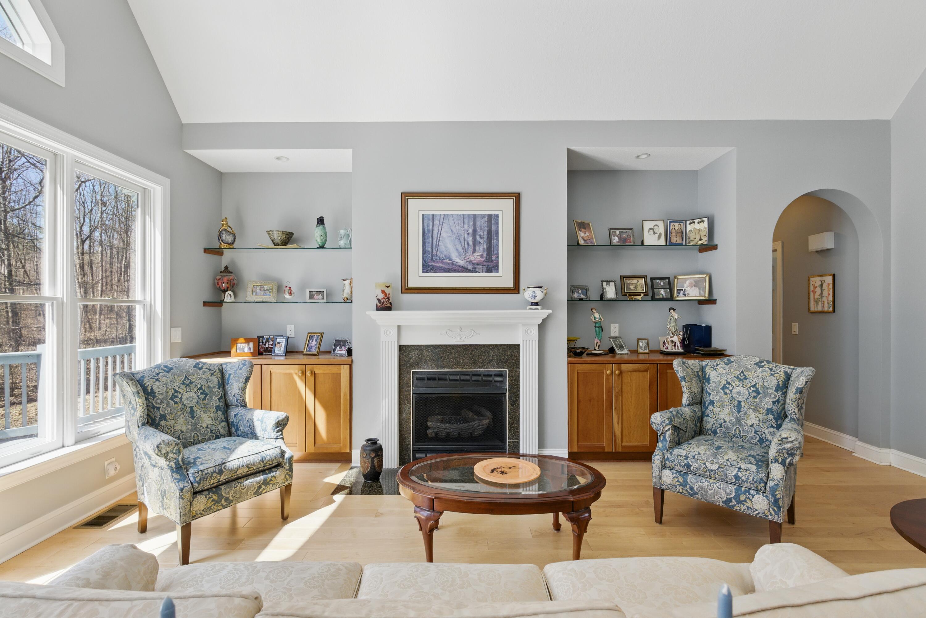 50 E Horseshoe Bend Road E