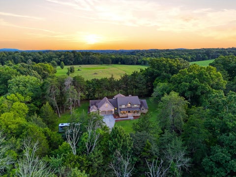 Homes For Sale - 7914 Mahan Gap Road<br/> Ooltewah, TN 37363
