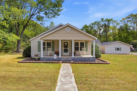Photo of 11674 Back Valley Road, Soddy Daisy, TN 37379 (MLS # 1544247)