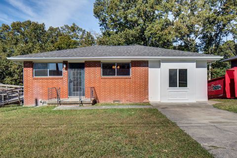 Photo of 803 Eddings Street, Chattanooga, TN 37411 (MLS # 1522501)