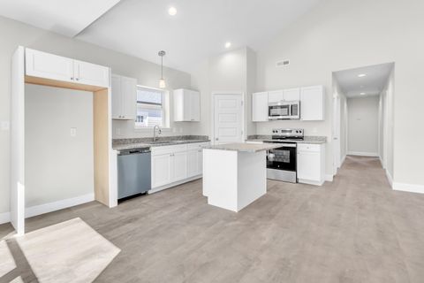 Homes For Sale - 125 Lindon Street<br/> Benton, TN 37307