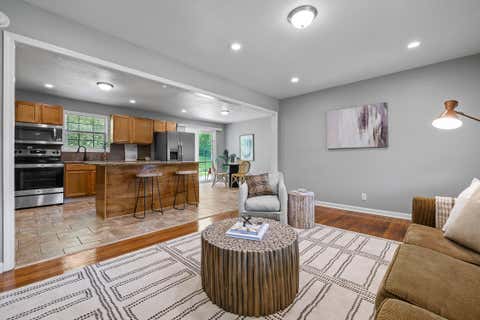 Featured picture for the property 1390959