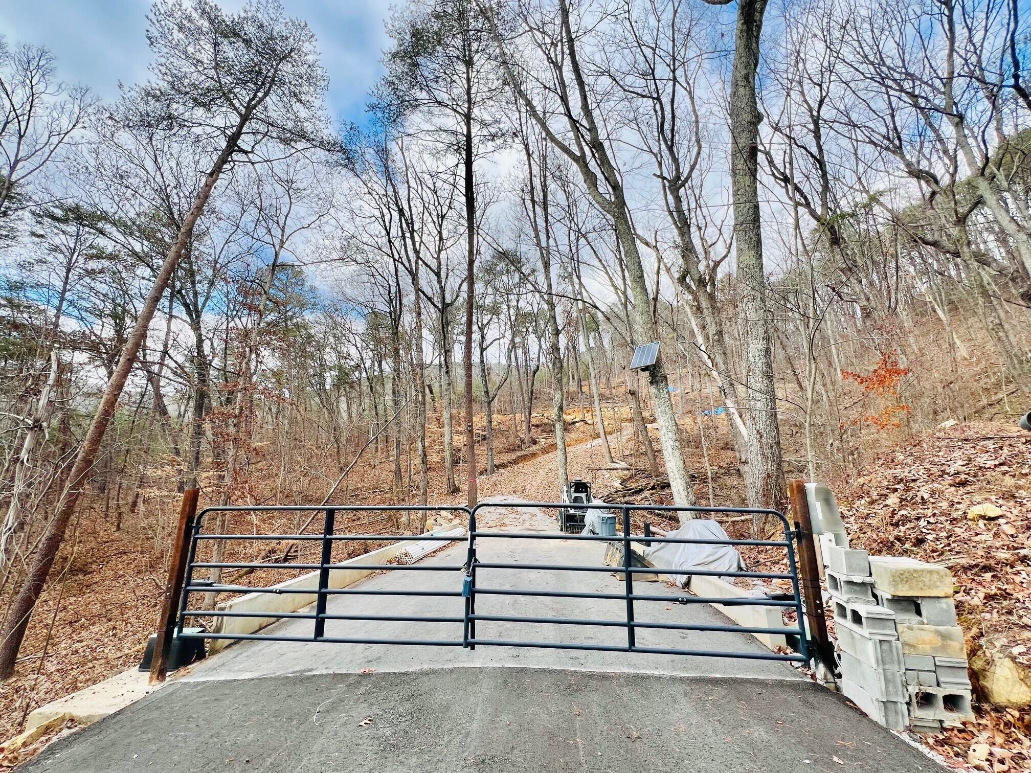 134 Hamilton Avenue, Soddy Daisy, Tennessee image 1