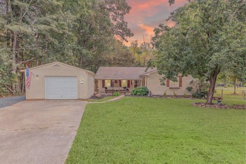 Photo of 479 Capehart Road, Ringgold, GA 30736 (MLS # 1521253)