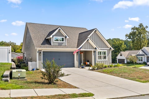 Photo of 12190 Avery Place, Soddy Daisy, TN 37379 (MLS # 1542819)