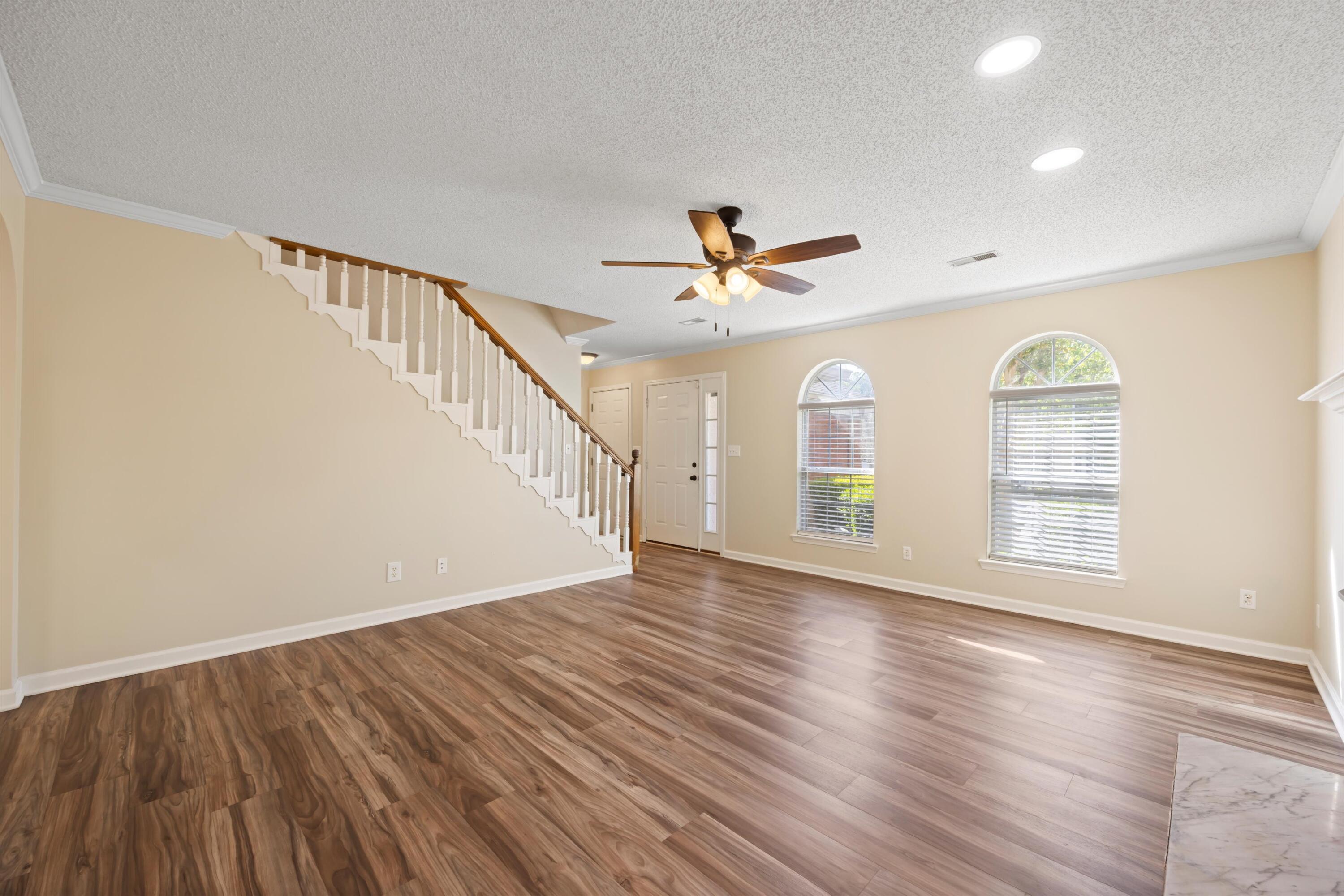 401 Live Oak Lane #UNIT 63, Dalton, Georgia image 5