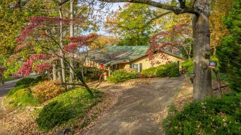 Photo of Chattanooga, TN 37416 (MLS # 1524054)