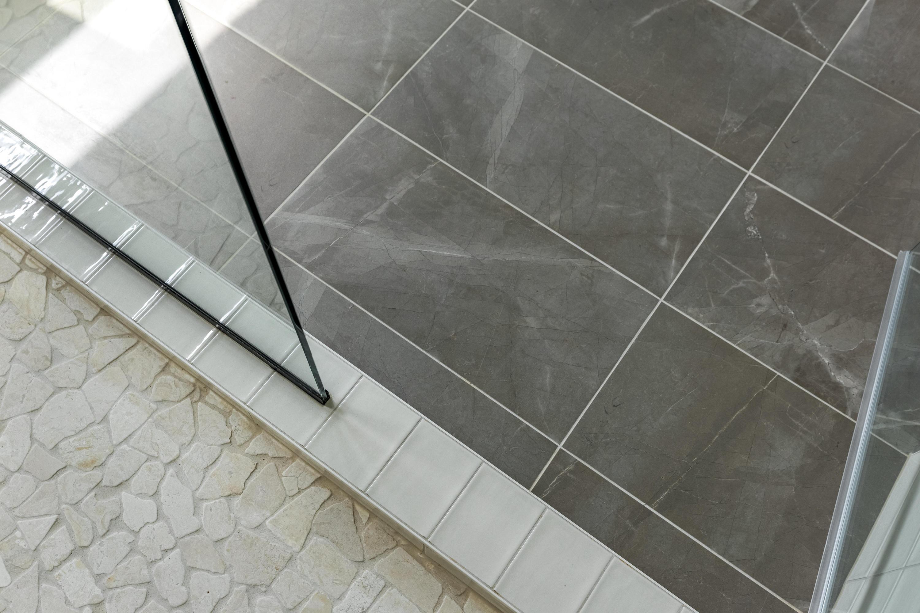 Soddy Daisy, Tennessee 37379, United States, 4 Bedrooms Bedrooms, ,4 BathroomsBathrooms,Residential,Contingent,37267