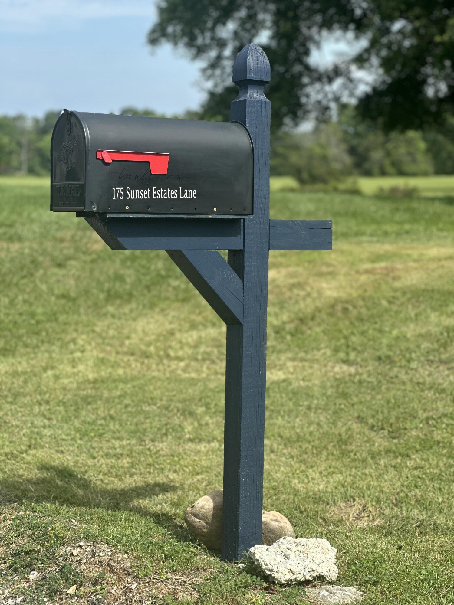 175 Sunset Estates Lane