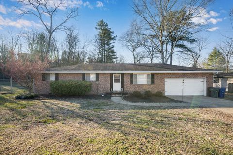 Photo of 1416 Highland Way, Hixson, TN 37343 (MLS # 1528443)