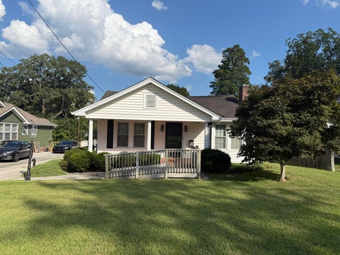 Photo of 1516 Prigmore Road, Chattanooga, TN 37412 (MLS # 1543159)