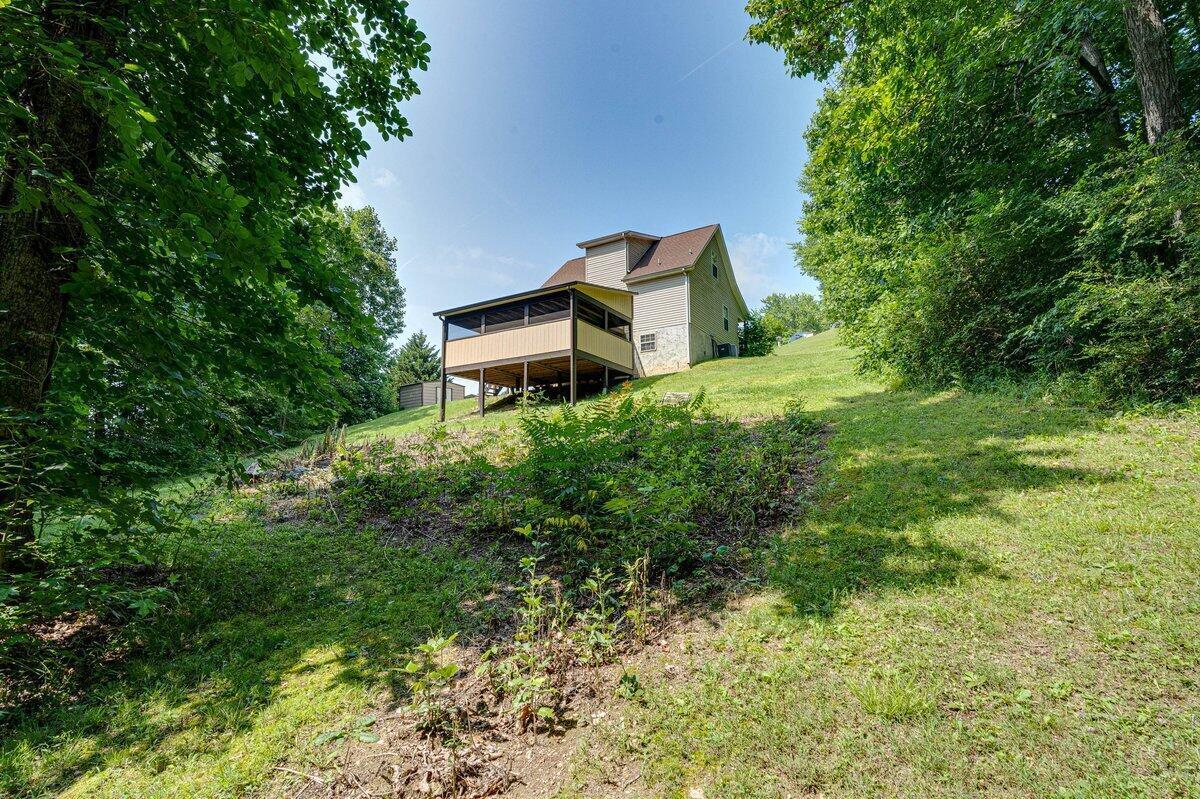 1359 Dustin Drive, Dalton, Georgia image 31