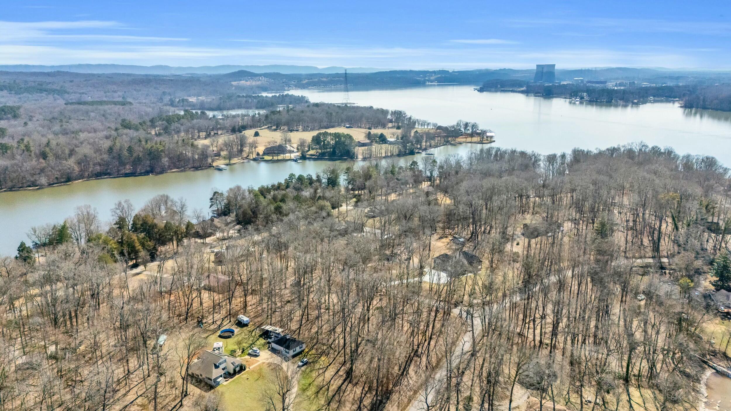 Dogwood Drive, Harrison, Tennessee image 4