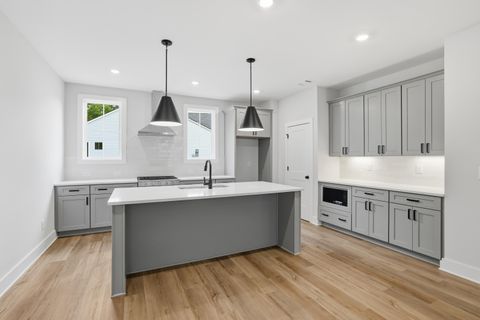 Apartment For Sale - 2756 Butlers Green Circle<br/> Chattanooga, TN 37421