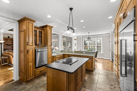 Tiny photo for 335 Lakeshore Cove Drive, Fort Oglethorpe, GA 30742 (MLS # 1527530)