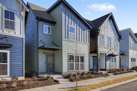 Tiny photo for 2439 Twill Place, Chattanooga, TN 37404 (MLS # 1529391)